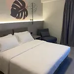 Lily 비비오네