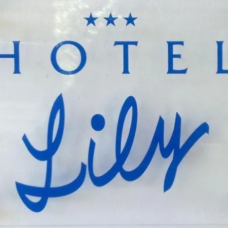 Lily Bibione
