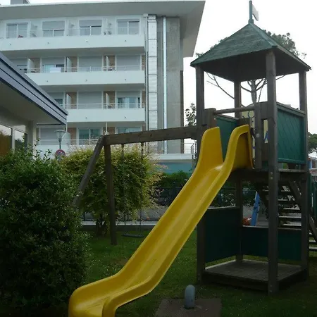 Hotell Lily Bibione