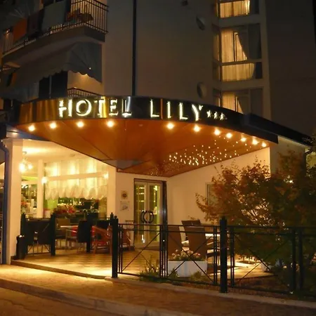 Lily 3* بيبيوني