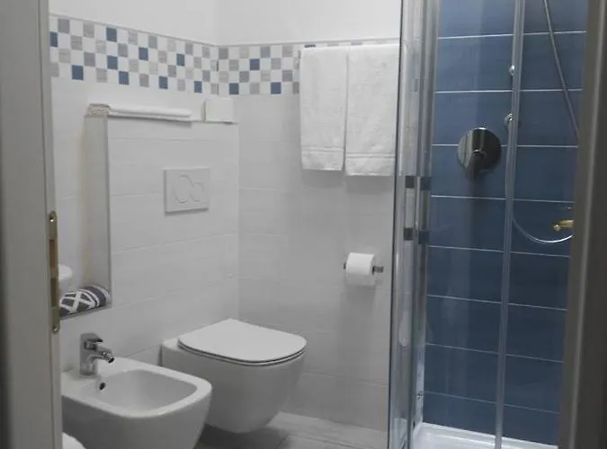 Lily فندق بيبيوني